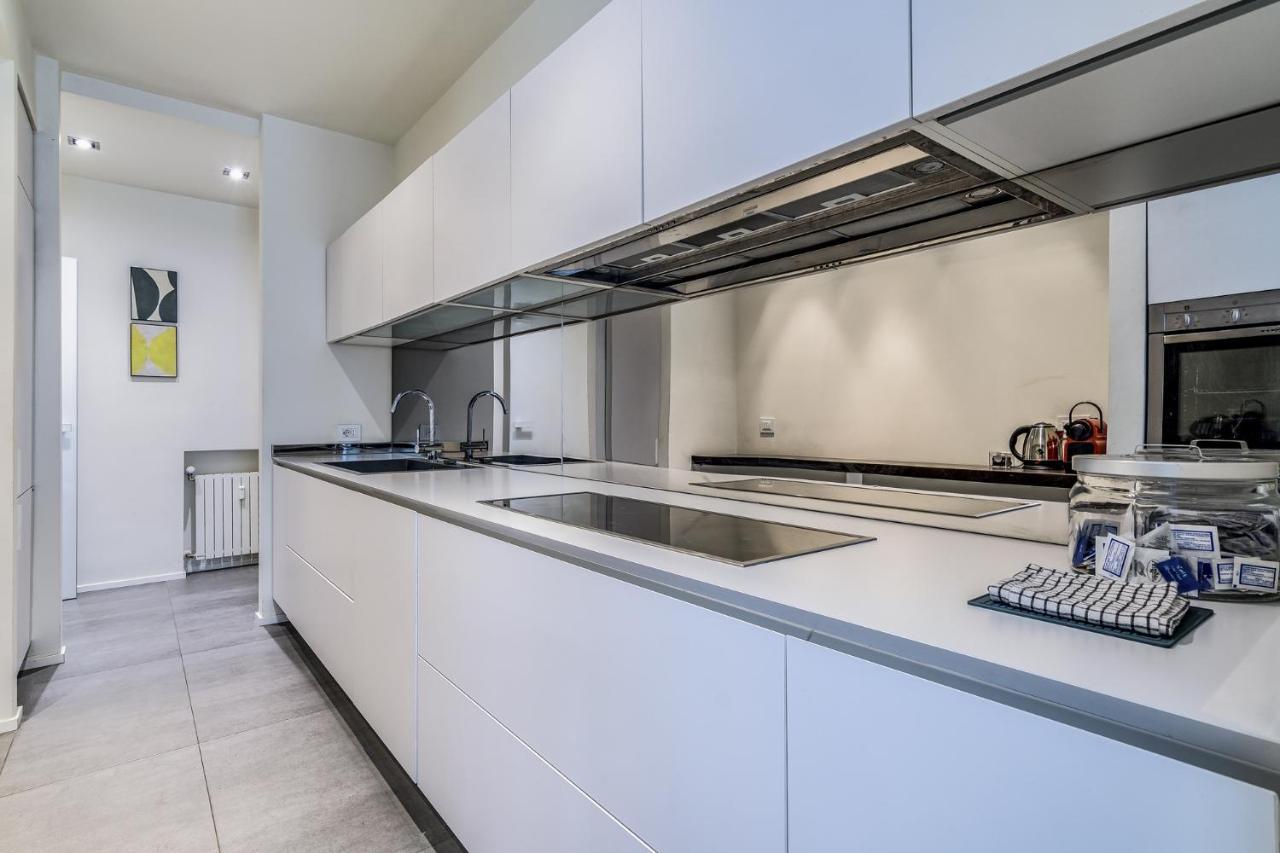 San Maurilio Apartment Милан Экстерьер фото