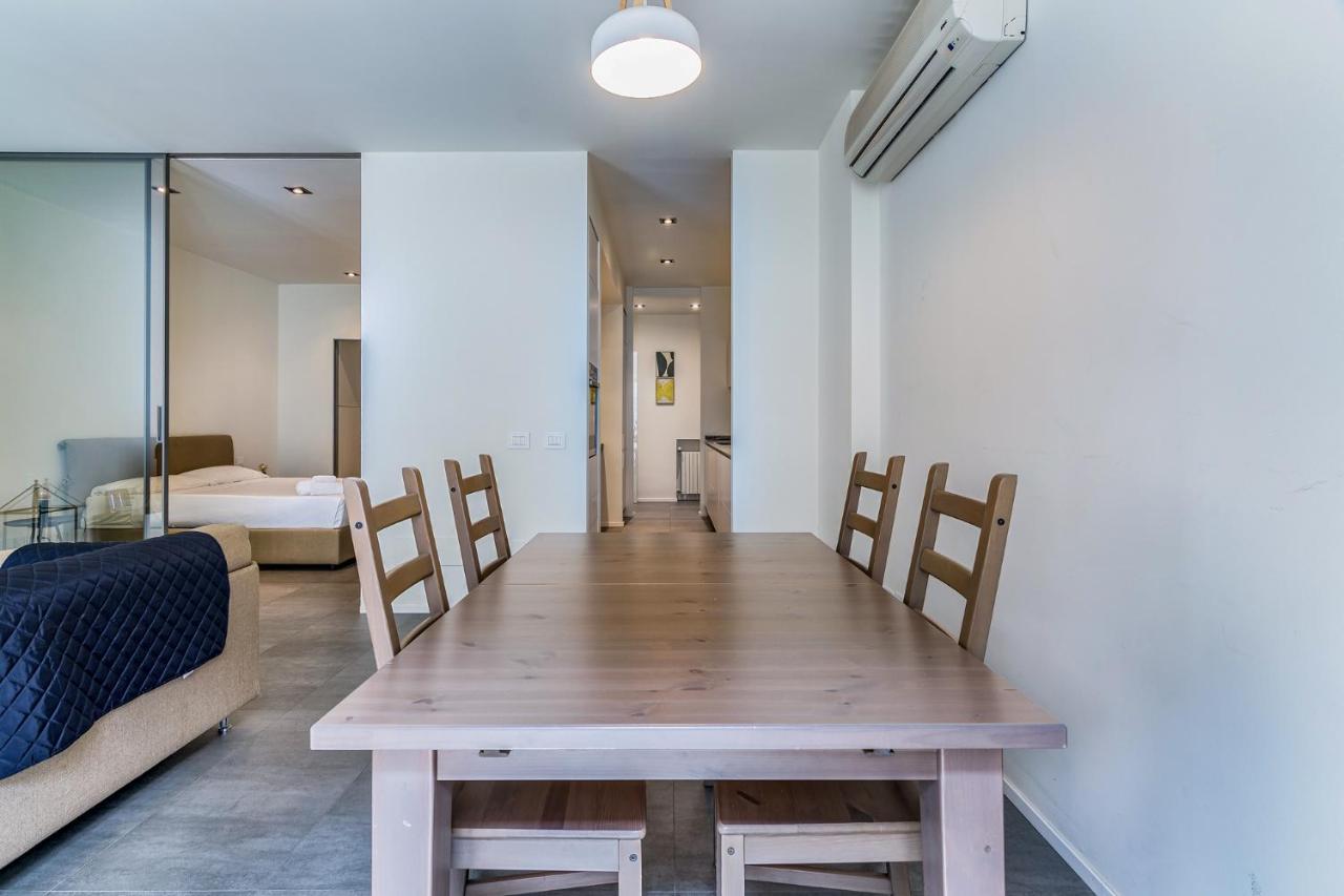 San Maurilio Apartment Милан Экстерьер фото
